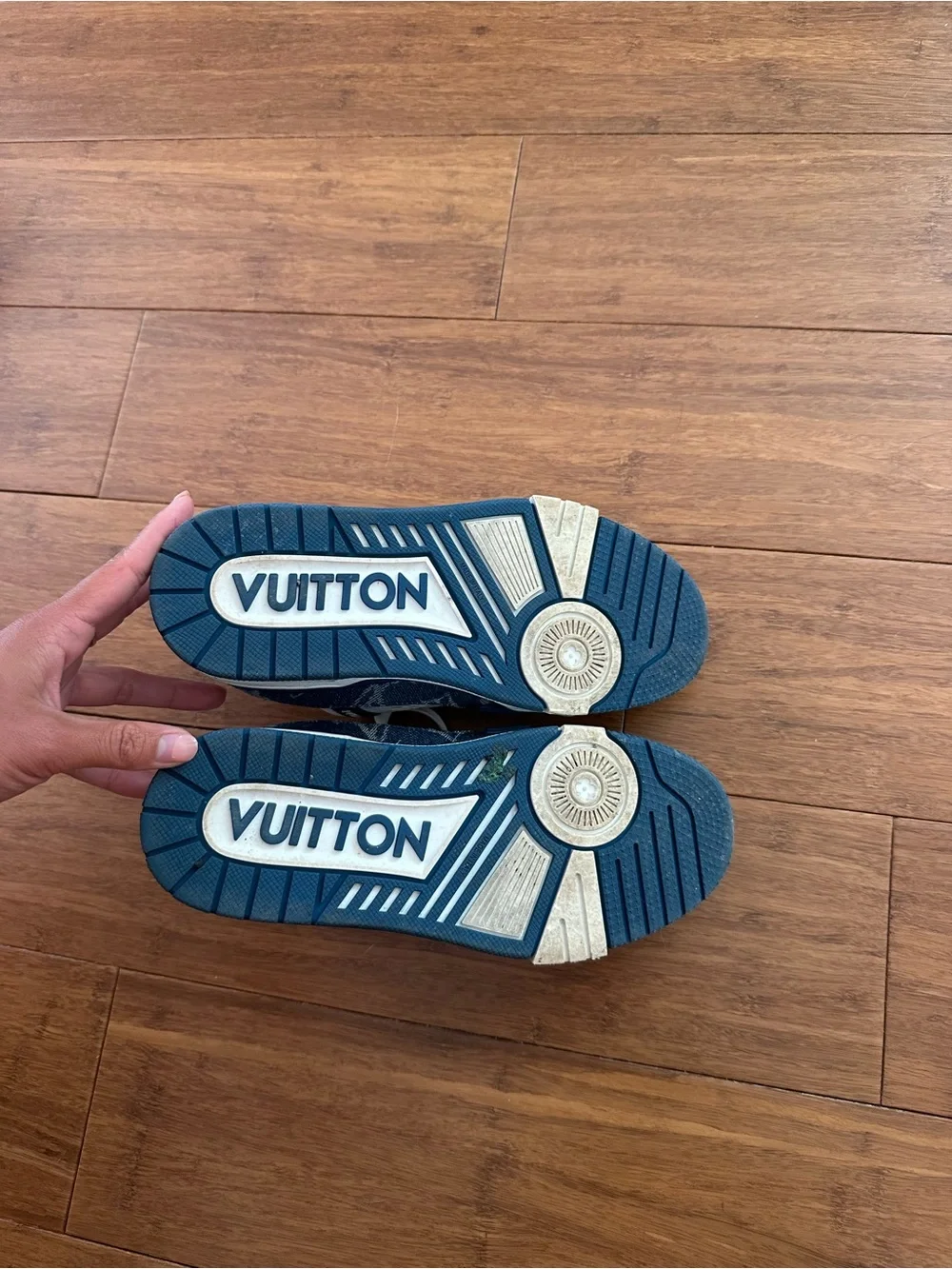 Almost brand new Louis Vuitton Women’s White and Blue Low-Top Sneakers